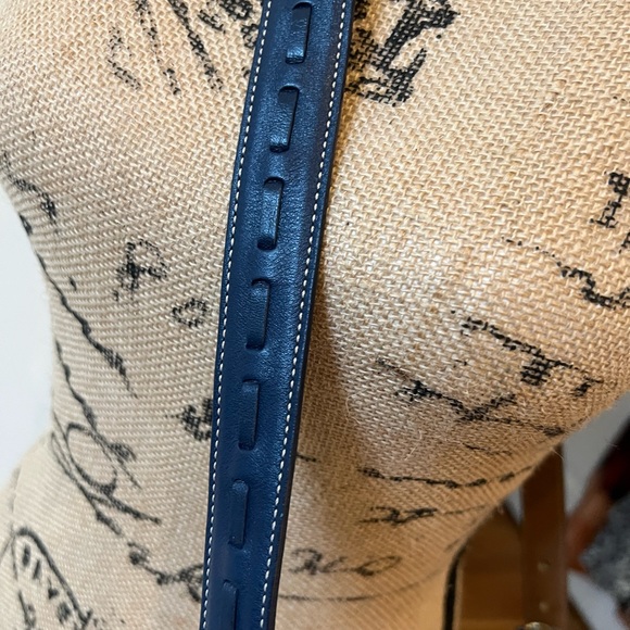 Pretty Coach Blue Suede Bag. Like new. Gold hardware. - Picture 7 of 12